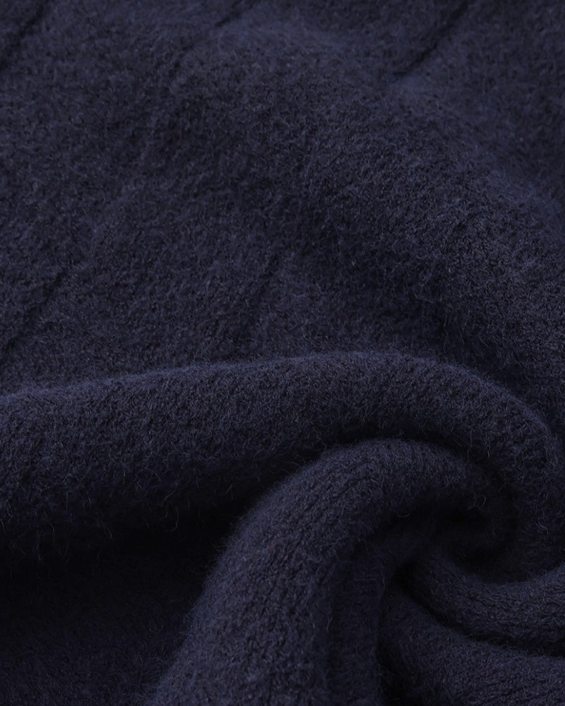 Suéter de punto con cuello redondo de diamantes